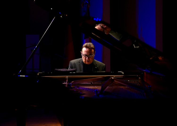 Michel Camilo ofrece concierto en Berlín para celebrar la Independencia Dominicana