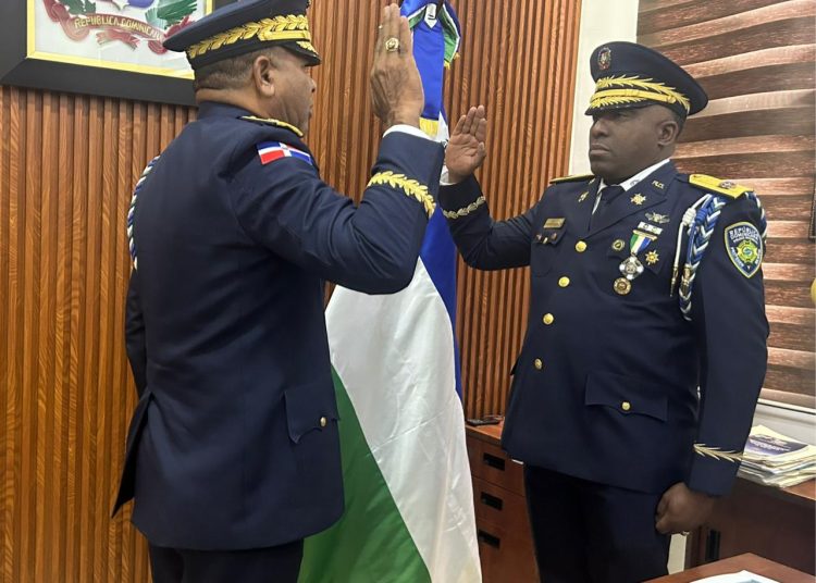 General Frank De Los Santos Encarnación es designado como el nuevo Director Regional Sureste PN, con asiento en SPM