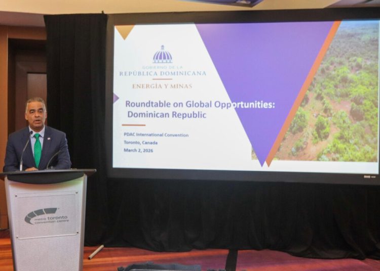 Ministro Santos presenta en Toronto modernización minera y avance estratégico en tierras raras