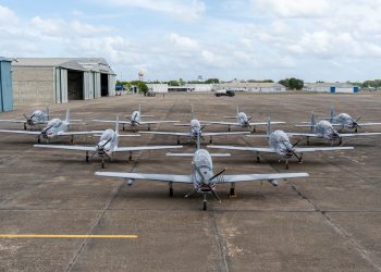RD consolida su industria aeronáutica con la primera decena de aviones TP-75 Dulus ensamblados localmente