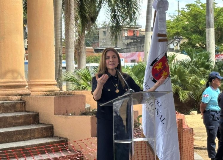 Alcaldía del DN inicia rescate del Parque Enriquillo para devolver orden y seguridad al espacio público