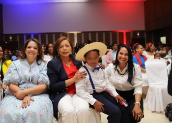 Niños, niñas y adolescentes de hogares de paso del CONANI realizan intercambio “Entre patria y cultura”