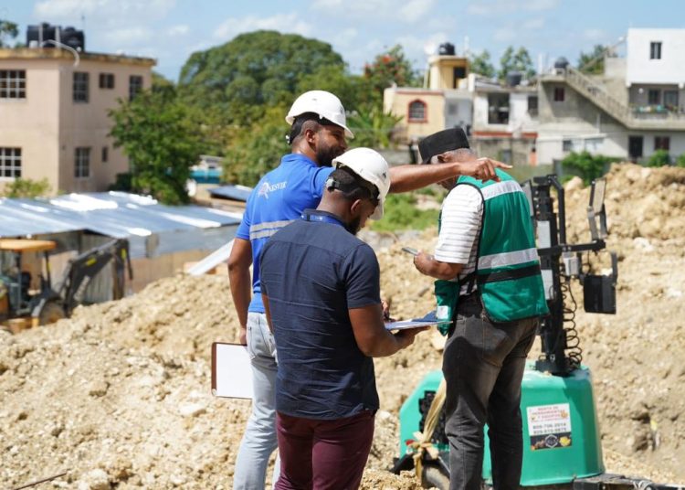 ONESVIE evalúa causas del colapso de edificación en Villa Mella