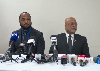 Más de 300 contratistas y proveedores del Estado piden a Abinader crear mesa para resolver deudas