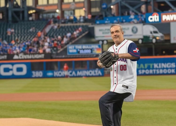 Abinader lanzará la primera bola en el juego inaugural del Clásico Mundial de Béisbol 2026