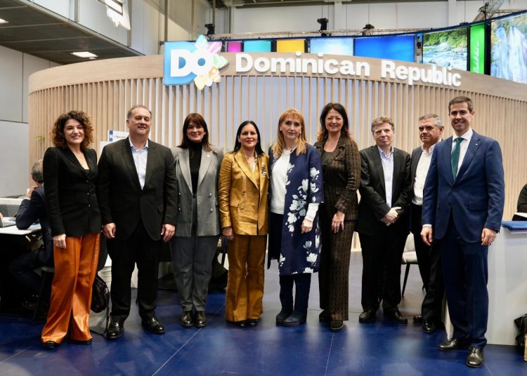 Banreservas identifica nuevas oportunidades inversión turística sostenible en ITB Berlín 2026