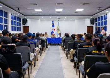 Director de Migración exhorta a agentes de interdicción a actuar apegados a la ley durante operativos