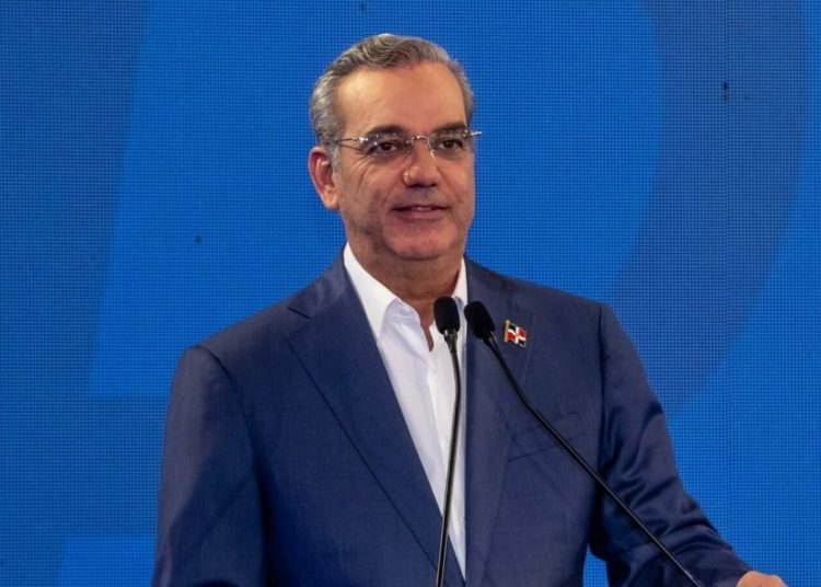 Presidente Abinader viajará para participar en cumbre de alto nivel convocada por Donald Trump en Miami