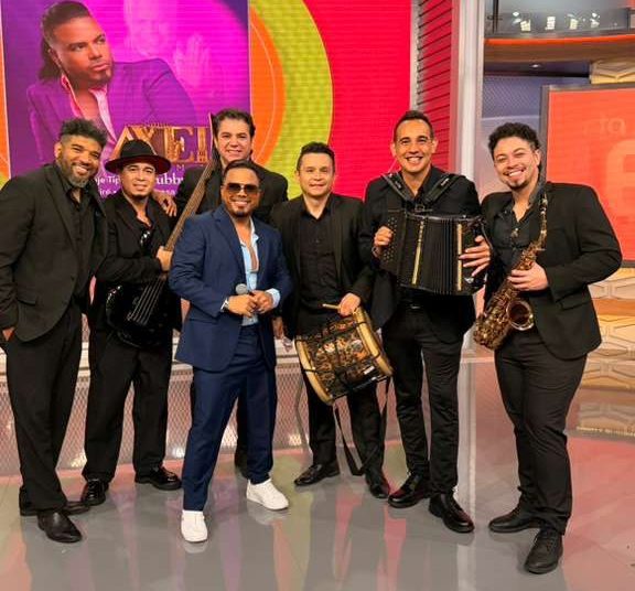 Axel Thomas sorprende en Despierta América con emotivo homenaje a Rubby Pérez