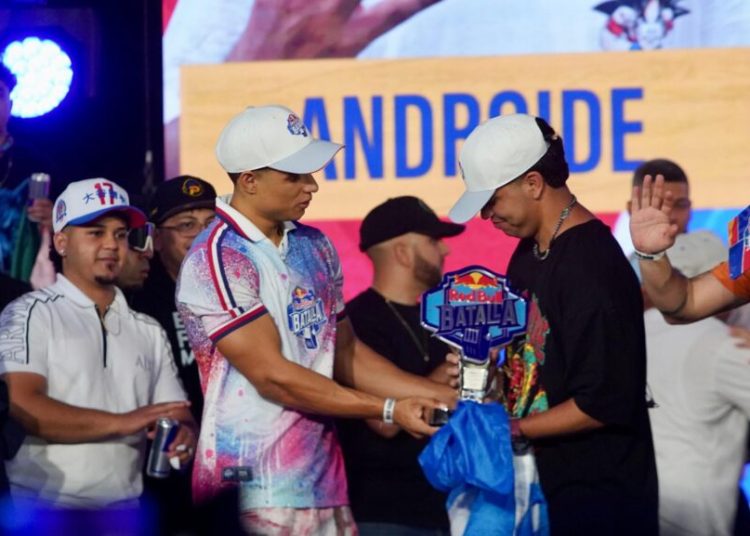 El hondureño Androide se convierte en ganador de la Red Bull Batalla Centroamérica 2026 en Santo Domingo