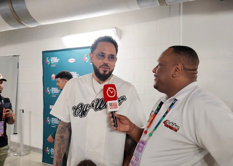 Raphy Pina asegura tener el “corazón dividido” en el Clásico Mundial de Béisbol