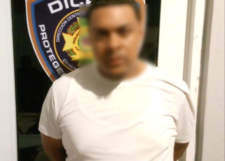 Apresan a “Luiyi” y/o “El Gordo” acusado de raptar a un hombre en Santiago