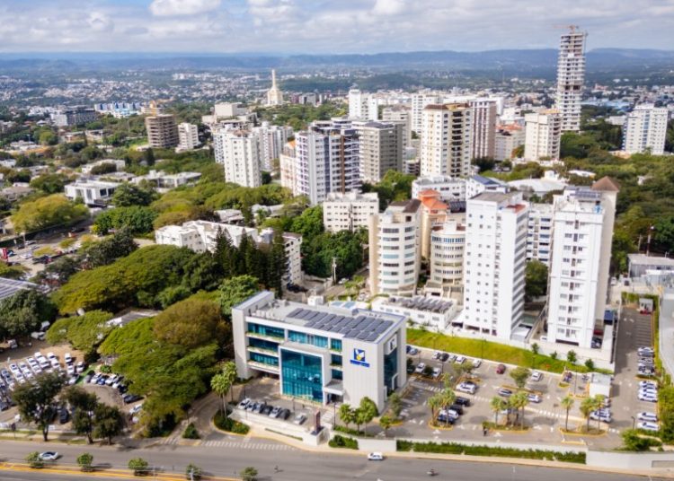APAP abre otras tres sucursales en Puerto Plata y Santiago