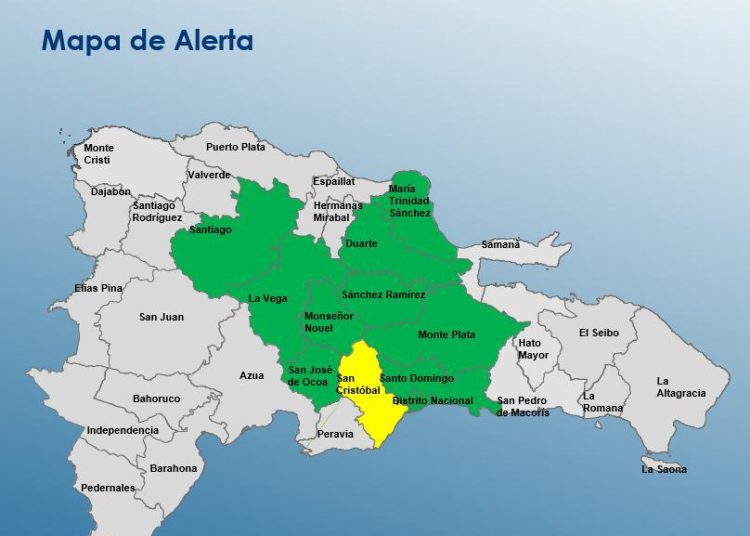 COE mantiene 11 provincias bajo alerta por incidencia de vaguada en el país