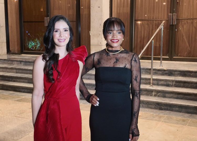 Millizen Uribe y Karina Alarcón celebran su primera nominación y compiten en la misma categoría en Premios Soberano 2026