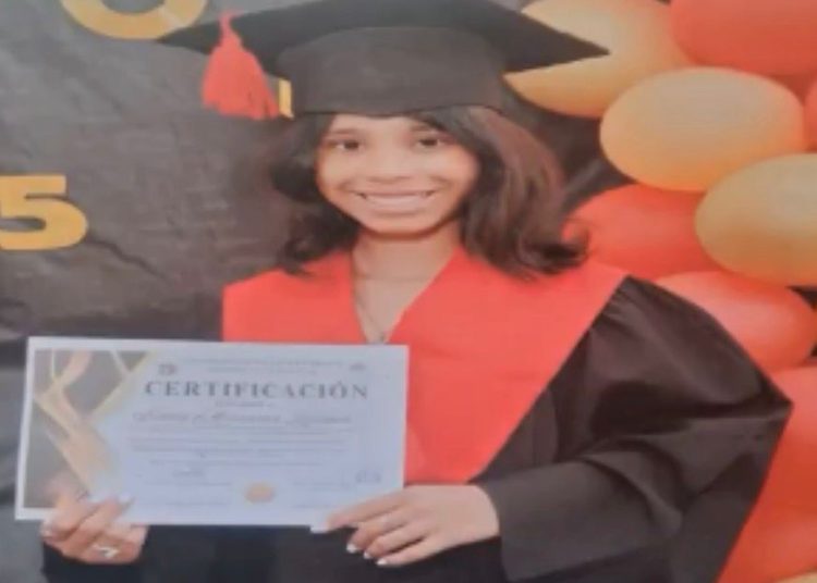 Familiares piden ayuda para encontrar adolescente desaparecida desde febrero en SFM