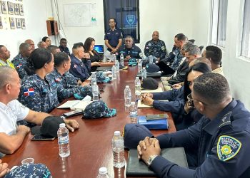 Autoridades policiales y judiciales de SPM se reúnen para garantizar paz de la provincia