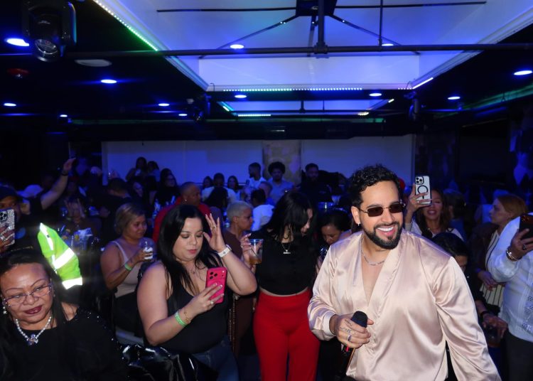 Lemar concluye gira promocional en Estados Unidos