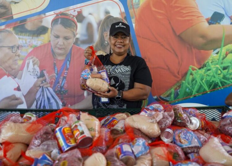 Inespre inicia venta de combos de habichuelas con dulce a RD$300 en la Feria Agropecuaria 2026