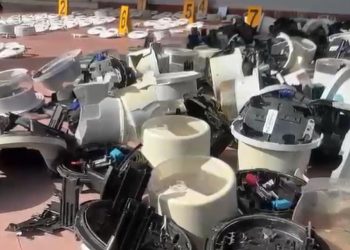 Policía desmantela centro clandestino, donde desarmaban contadores eléctricos robados en Santiago