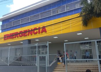 Denuncian prolongado apagón en hospital municipal de Boca Chica que afecta servicios médicos