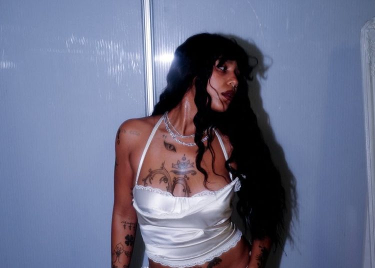 Tokischa responde a advertencia de Lápiz Conciente sobre uso de samples: “Yo cojo mi demanda tranquila”