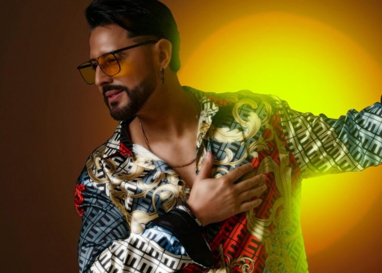 Rogers Sky estrena “Rompiendo cadenas”, un tema cargado de emoción y mensaje de superación