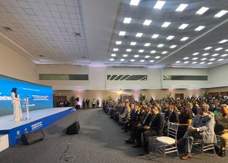 Yeni Berenice destaca más de 1,000 ascensos y anuncia evaluación de desempeño en el MP