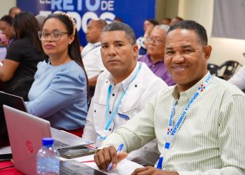 Realizan en Azua encuentro del Eje Sur para socializar resultados de evaluaciones nacionales 2025