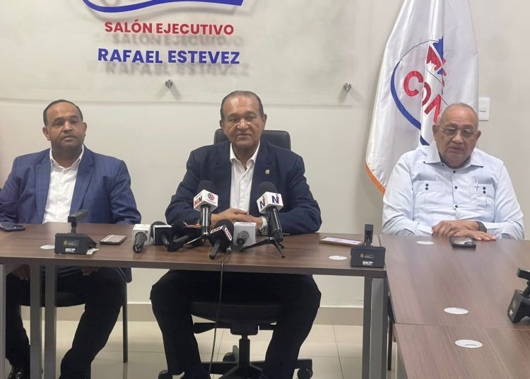 Conatra propone congelar combustibles por seis meses para evitar alza en pasajes