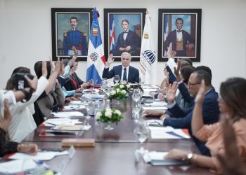 Luis Miguel De Camps impulsa Estrategia Nacional de Educación Digital para modernizar el sistema educativo