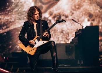 The Killers cambia de escenario en RD: concierto del 27 de marzo se realizará en El Óvalo de la Feria Ganadera