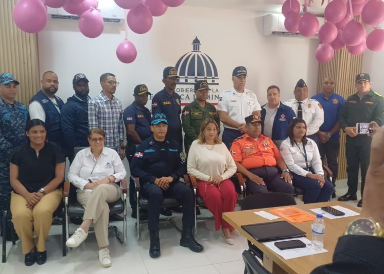 Autoridades de La Romana coordinan acciones del operativo Semana Santa 2026