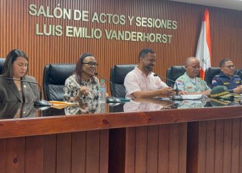 Proponen regulación de horarios para camiones en carretera Sánchez–Las Terrenas para favorecer seguridad y desarrollo