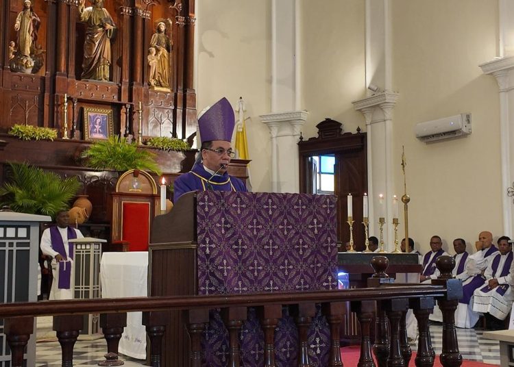 Monseñor Santiago Rodríguez destaca la fe y humildad como camino a la santidad en homilía por causa de Elupina Cordero