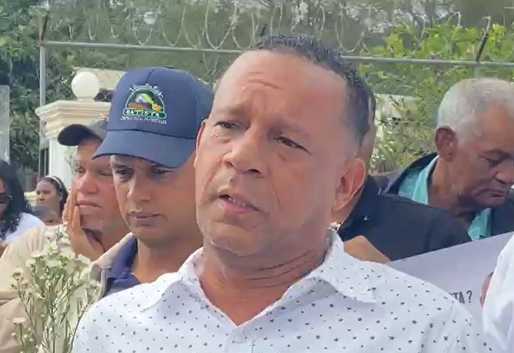 Marcha en Tireo por justicia a dos meses de horrendo crimen