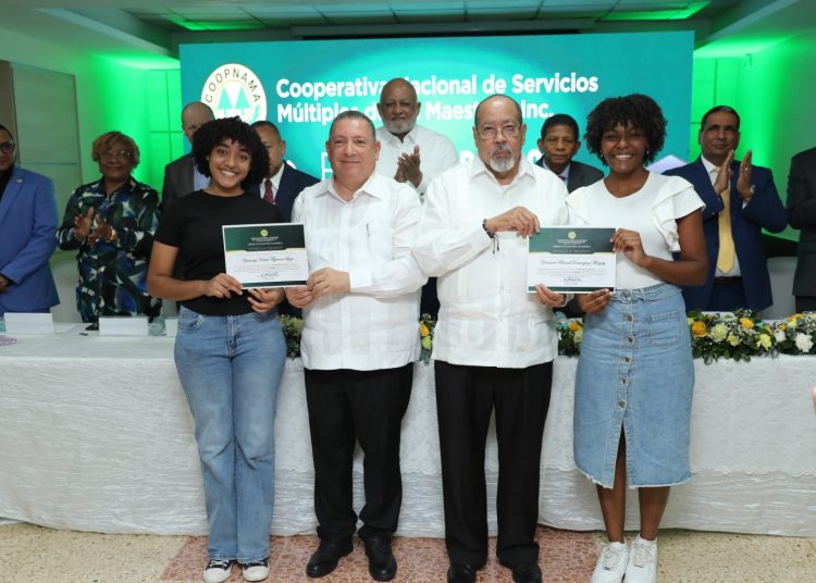 COOPNAMA entrega 425 nuevas becas a hijos de socios
