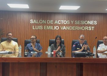 Ministra de Interior y Policía encabeza reunión de seguridad por Semana Santa 2026 en Las Terrenas, Samaná