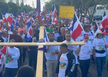 Por cuarta ocasión marchan en Santiago contra presuntos proyectos mineros en la cordillera Septentrional