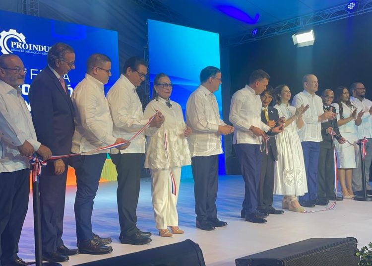 Proindustria inaugura en Santiago quinta Feria de Innovación Industrial; Japón es país invitado y exhiben cerca de 100 proyectos