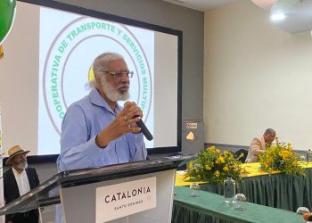 Juan Hubieres a Faride Raful sobre medidas en Semana Santa: “El que quiera beber romo que beba romo y el que quiera rezar que rece”