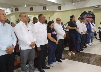 Diputado Ramón Raposo insta autoridades trabajar de la mano con lideres comunitarios y juntas de vecinos