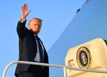 Trump dice que tiene «bajo vigilancia» a las ‘células durmientes’ iraníes de EE.UU.