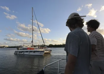 Zarpan los dos últimos barcos del convoy de México hacia Cuba con ayuda humanitaria