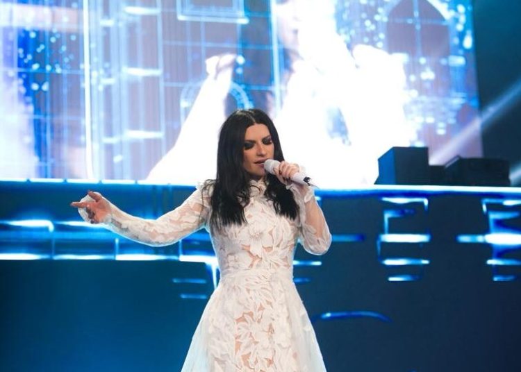 Laura Pausini inaugura en España su gira mundial “IO CANTO / YO CANTO” en Pamplona