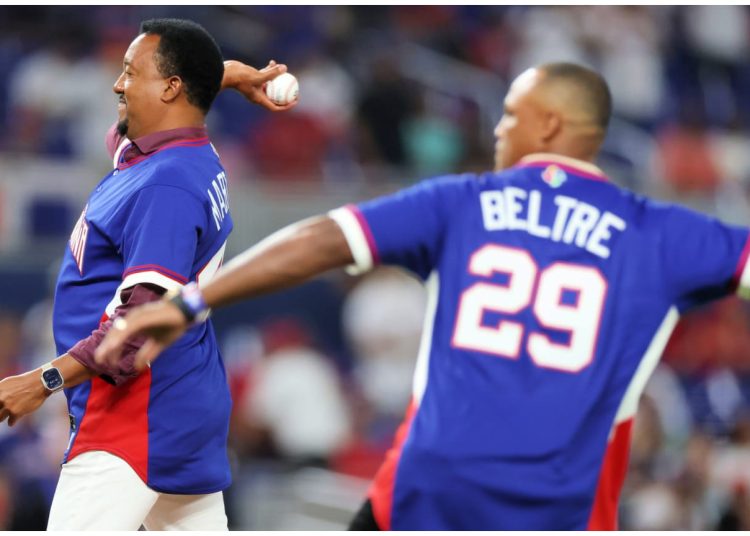 Ortiz, Beltré y Martínez realizan el primer pitcheo ceremonial por Dominicana