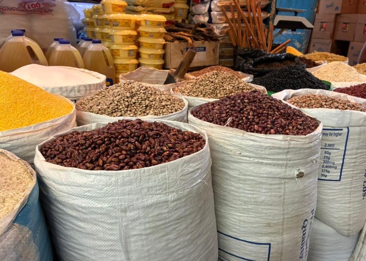 Ventas de ingredientes para habichuelas con dulce se mantienen lentas a pocos días de Semana Santa