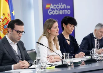 España da luz verde a la liberación de hasta 11,5 millones de barriles de petróleo