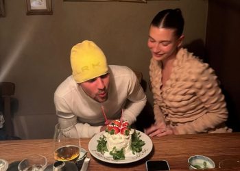 Justin Bieber celebra sus 32 años con íntima reunión familiar
