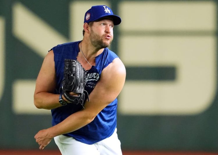 Clayton Kershaw regresa al Dodger Stadium como comentarista tras su retiro